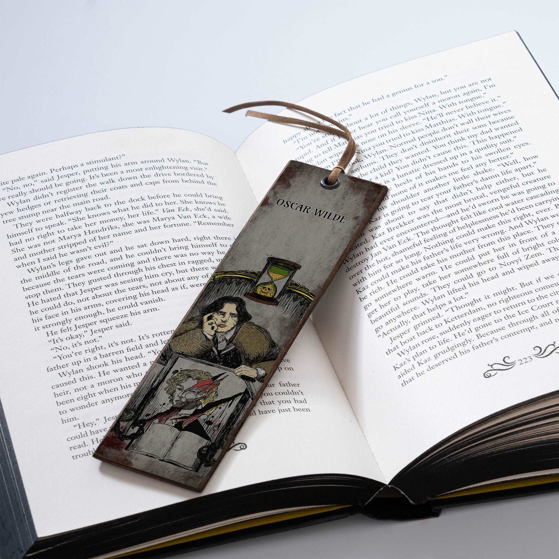 OSCAR WILDE WOODEN BOOKMARK - WB030 - Apnoia