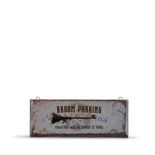 BROOM PARKING WOODEN SIGN - WS020